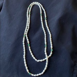 Vintage Pearl/jade/gold bead necklace
